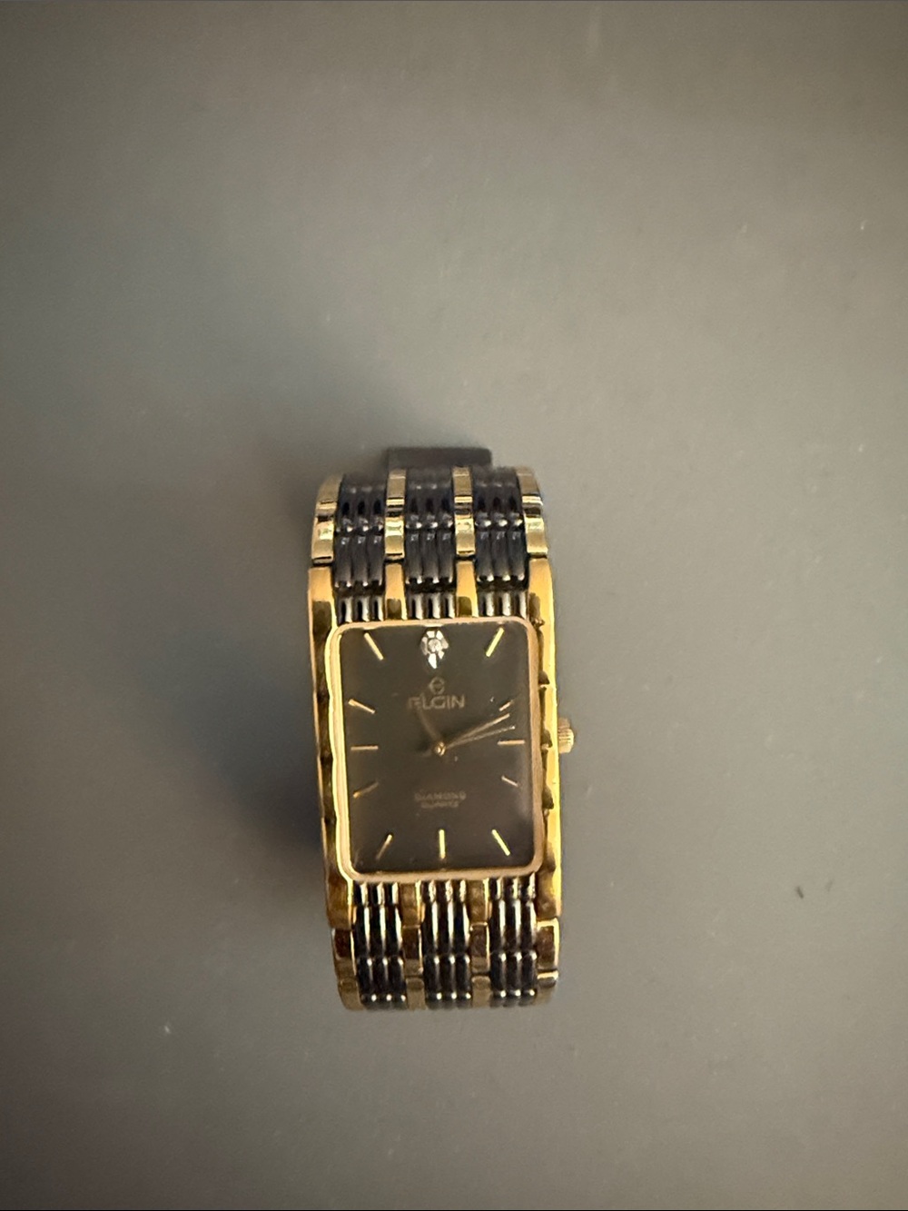 Vintage Elgin Quartz Ladies Wrist Watch